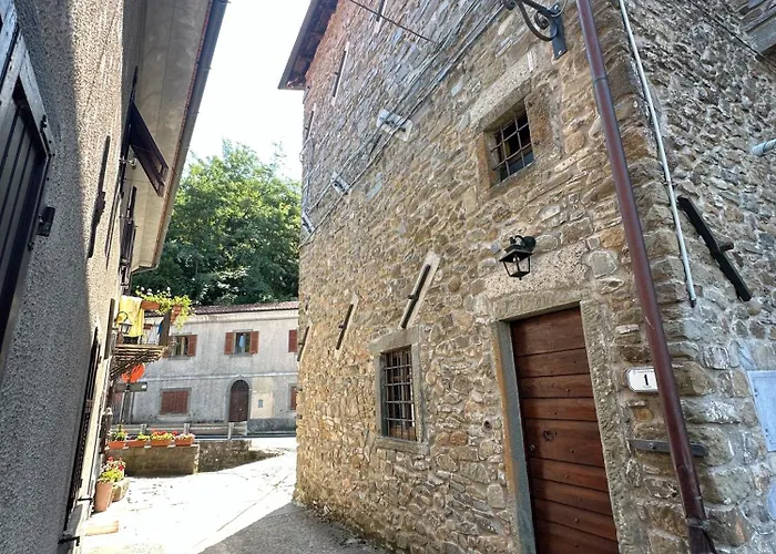 Il Guardiano Del Castello * Fivizzano