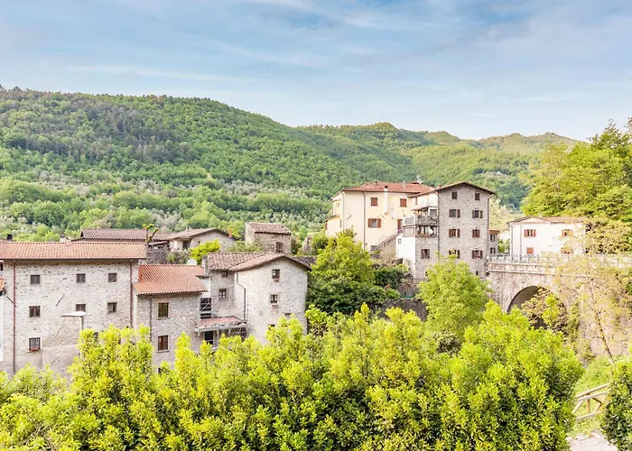 Il Guardiano Del Castello Fivizzano